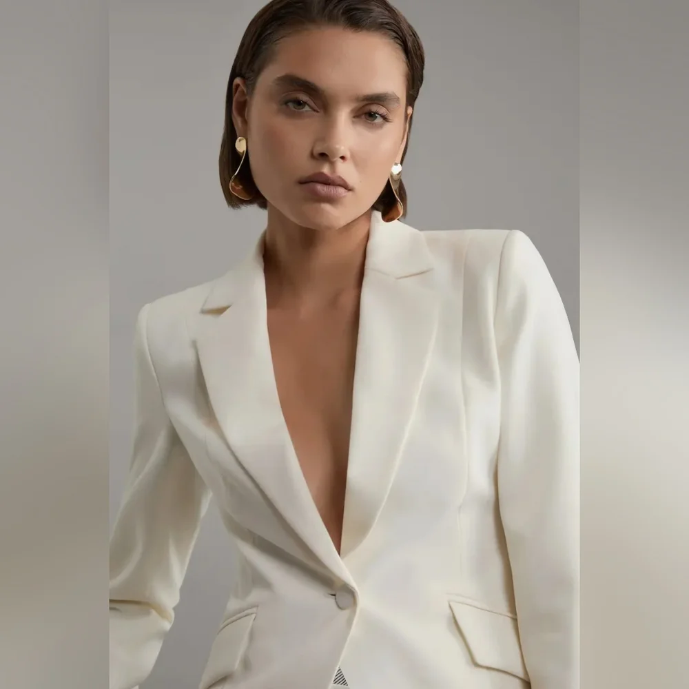 Karen Millen Tailored Crepe Blazer–Ivory Structured SingleBreasted Jacket.10 NWT - Picture 6 of 16